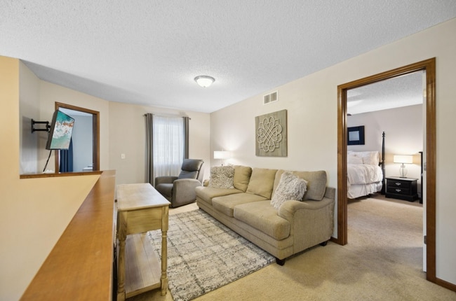 Building Photo - 18422 Lafayette Way