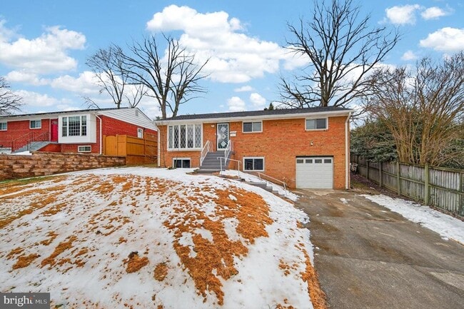 Building Photo - 3505 N St SE