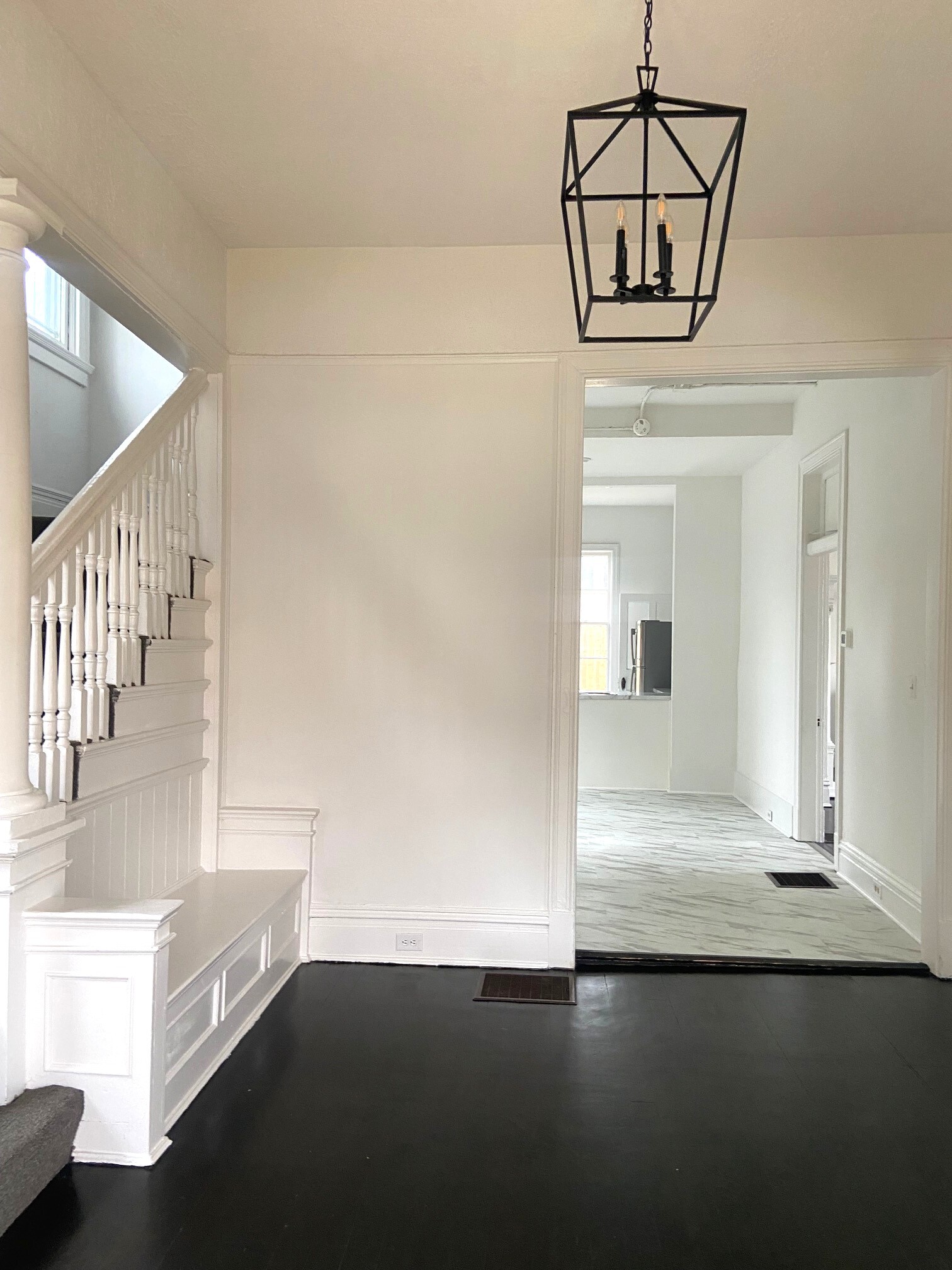 Building Photo - 1716 14th Ave S