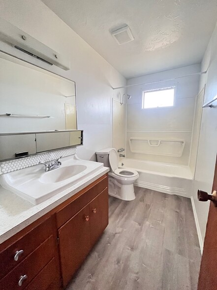 Bathroom - New Floors, New Toilet Seat - 1634 SW 114th St