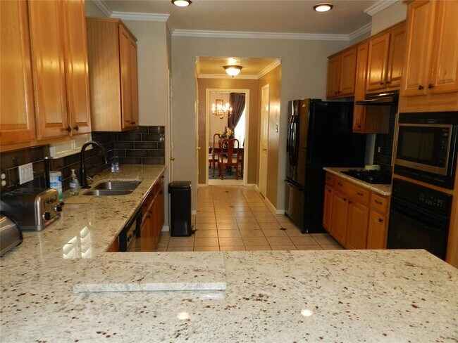 Building Photo - 12003 Natural Bridges Ln