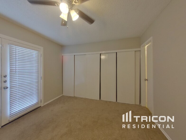Building Photo - 3107 Lucida Ln