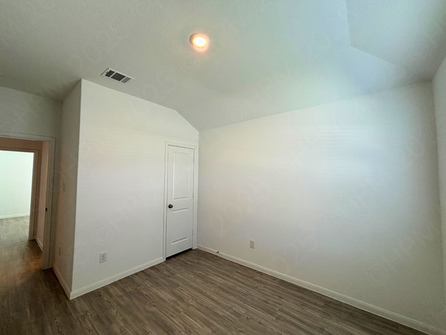 Building Photo - 14405 Penny Run