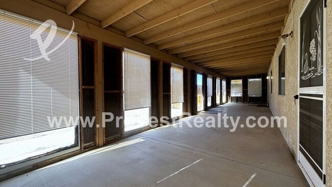 Building Photo - 21975 Hercules St