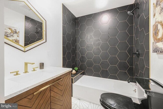 Building Photo - 621 Florida Ave NW