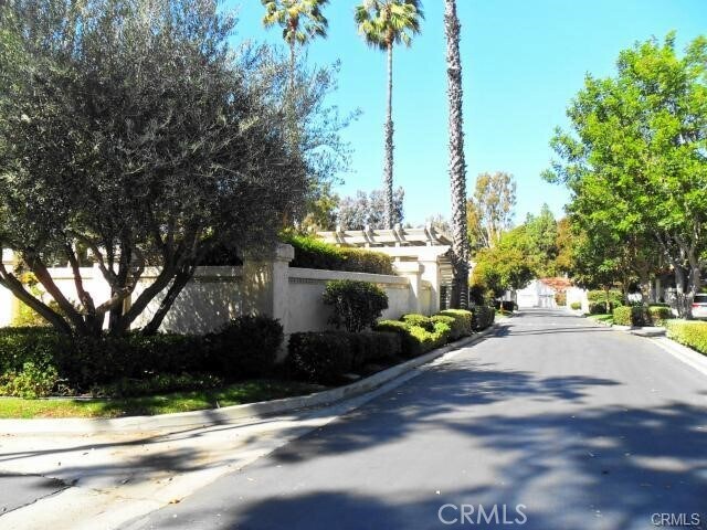Building Photo - 31446 Via La Senda