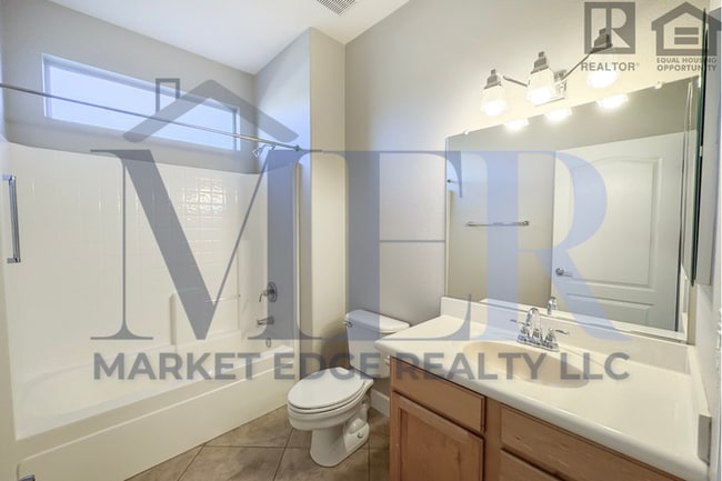 Building Photo - 2Bed/2Bath House in North Surprise! $199 MOVE-IN SPECIAL! Ready for Immediate Move-In!