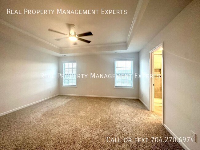 Building Photo - 2166 Black Forest Cove