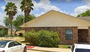 Building Photo - 201 Mile 2 W