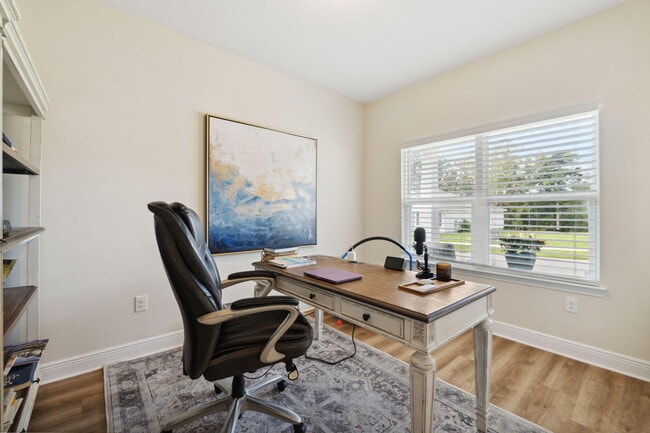 Building Photo - 585 Riverwalk Cir
