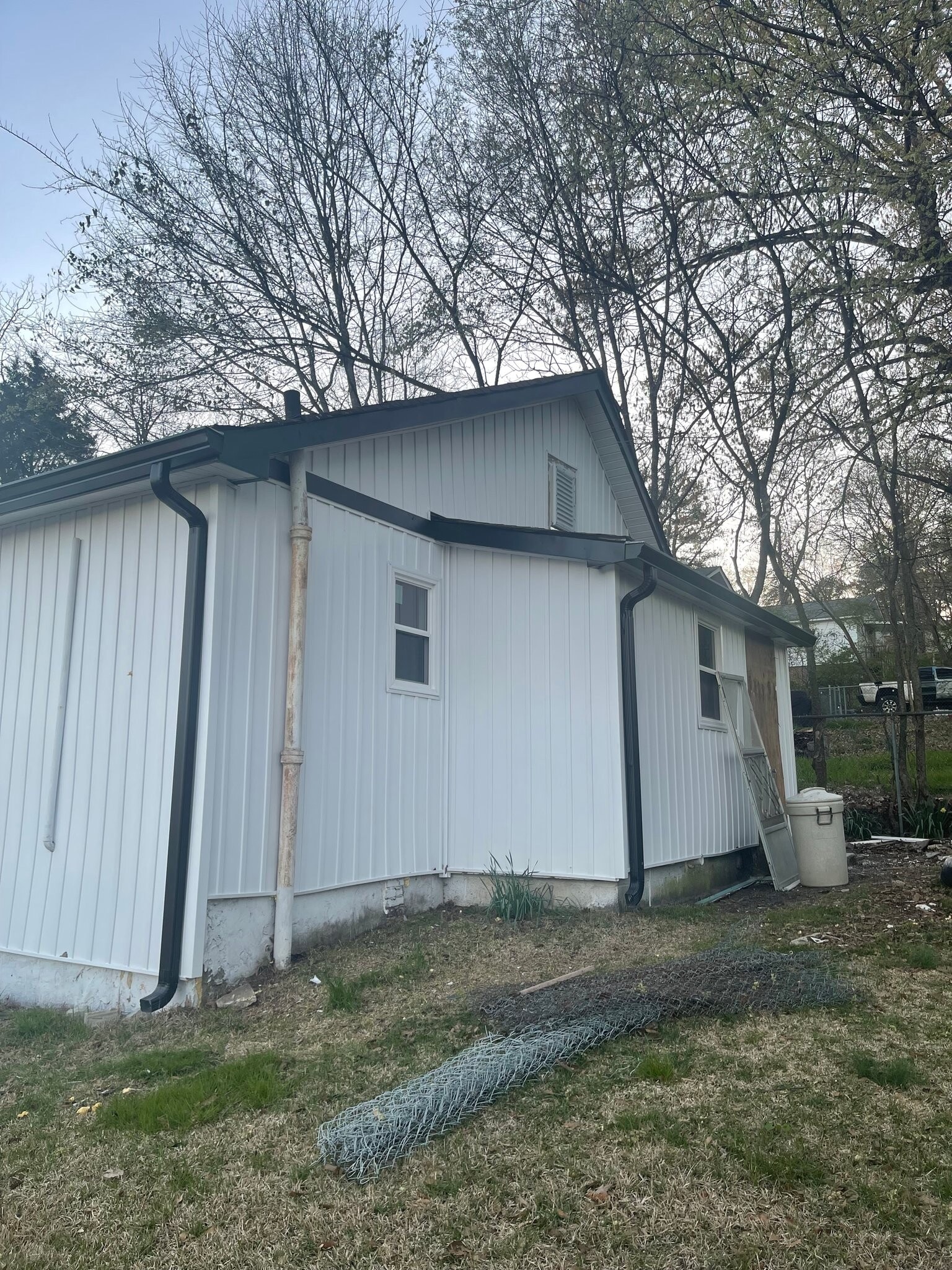Building Photo - 609 Ledford St