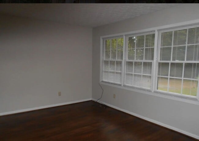 Building Photo - Available Fall 2026!