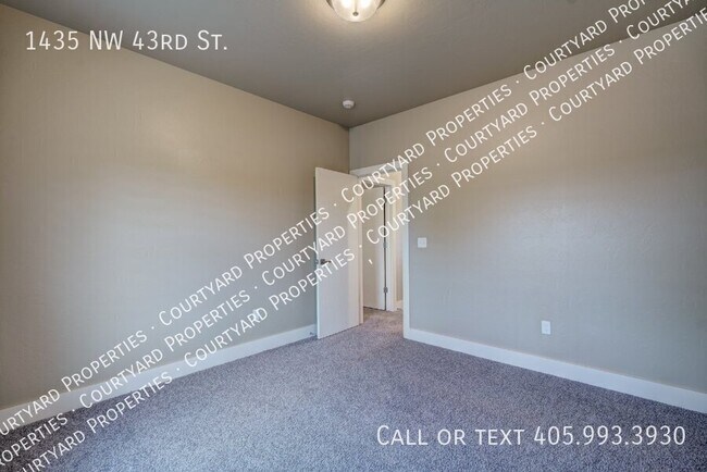 Building Photo - 1435 NW 43rd St