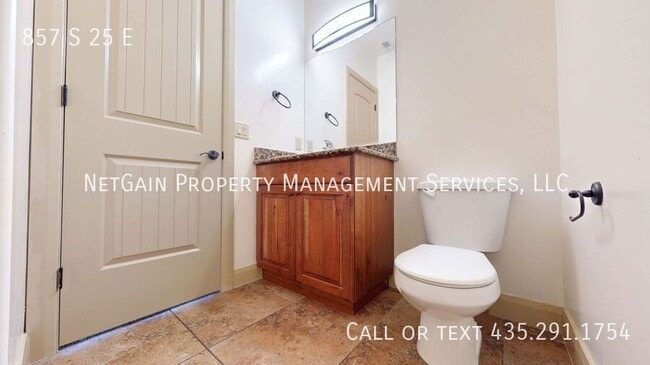 Building Photo - 857 S 25 E