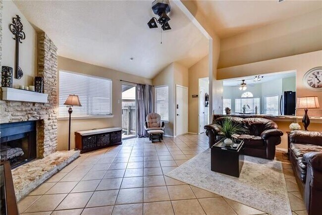 Building Photo - 8903 Shattuck Cove