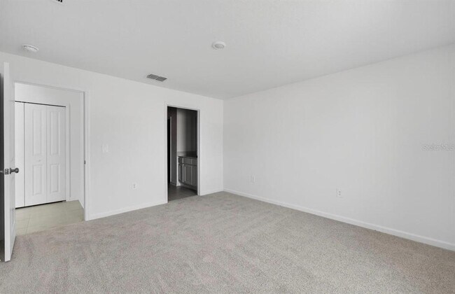 Building Photo - 5161 Green Belt Dr
