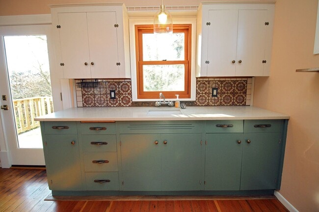 Building Photo - 4536 SE Boise St