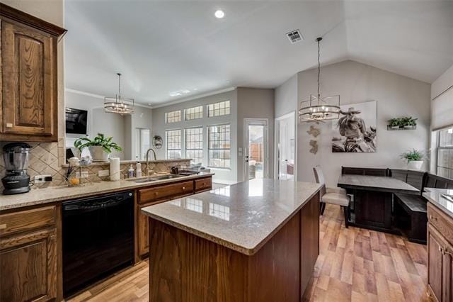 Building Photo - 945 Pheasant Dr