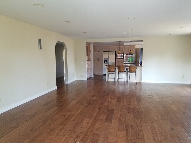 Building Photo - 5005 63rd St