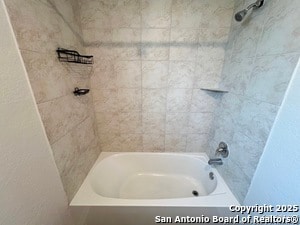 Building Photo - 11919 Hondo Crk