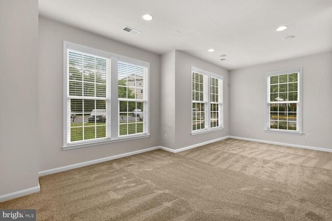 Building Photo - 22664 Amberjack Square