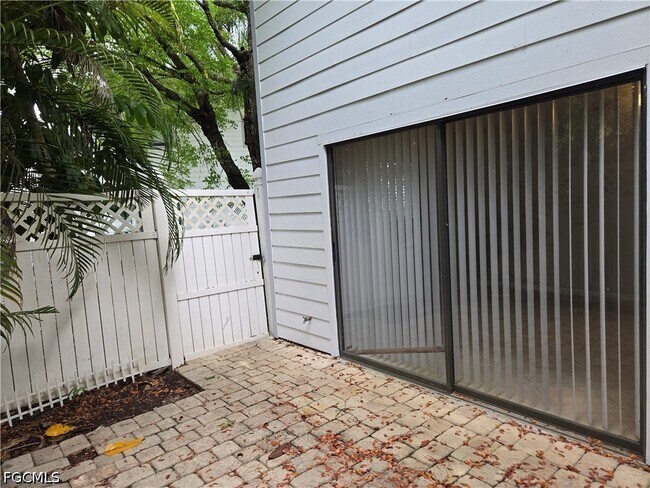 Building Photo - 7752 Tamara Lee Ct