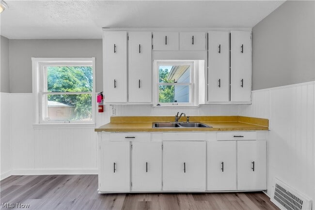 Building Photo - 17003 Talford Ave