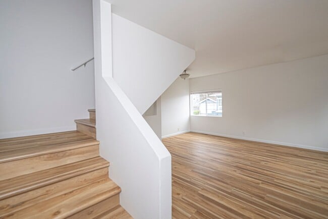 Building Photo - $2845/mo - 3 Bed/2 Bath Updated Home in the Heart of the Alberta Arts District!