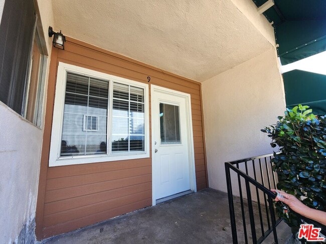 Building Photo - 3055 Foothill Blvd