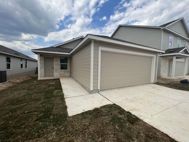Building Photo - 14823 Brandy Bnd