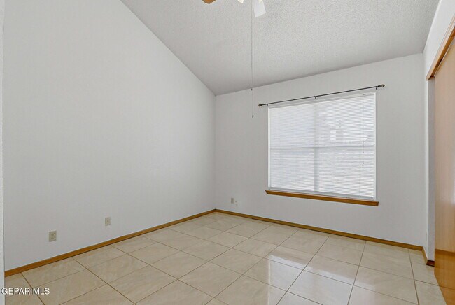 Building Photo - 8541 Euphrates Dr