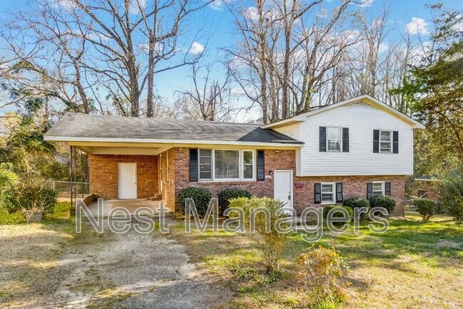 Building Photo - 1089 Essex Pl