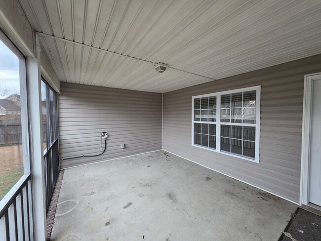 Building Photo - 104 Londonberry Ln