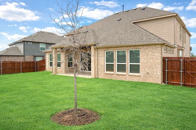 Building Photo - 1609 Whisperwood Wy
