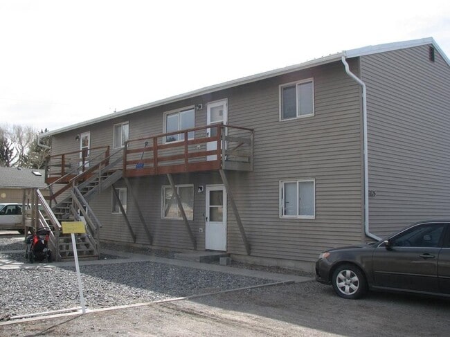 Building Photo - 2826 Baker Dr