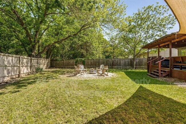 Building Photo - 748 Wales Way