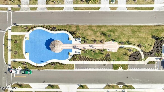 Building Photo - 534 Margaritaville Ave