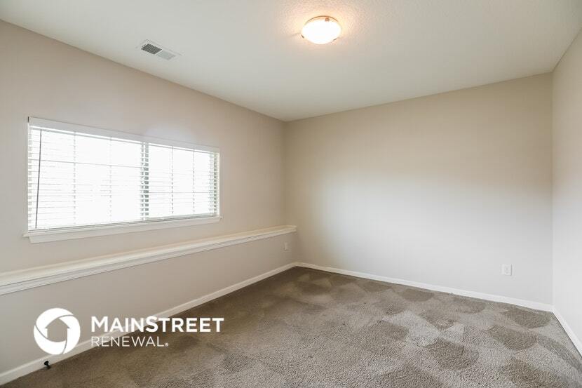 Building Photo - 1406 NE Jaclyn Dr