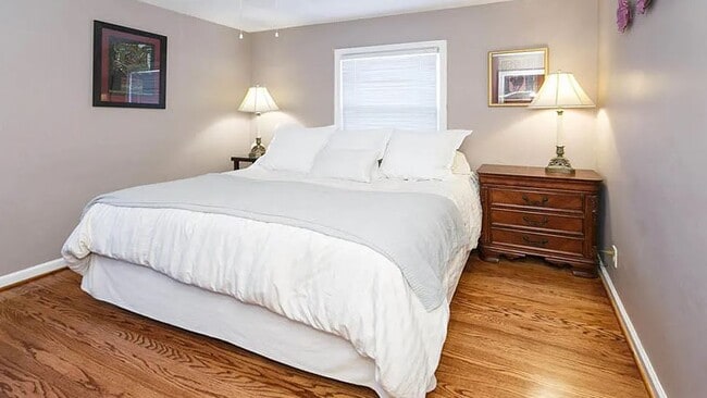 Building Photo - 201 Alcott Rd