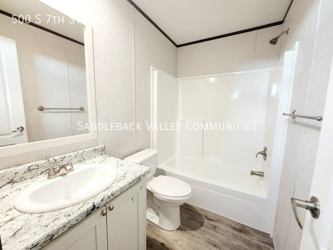 Building Photo - 500 S 7th St