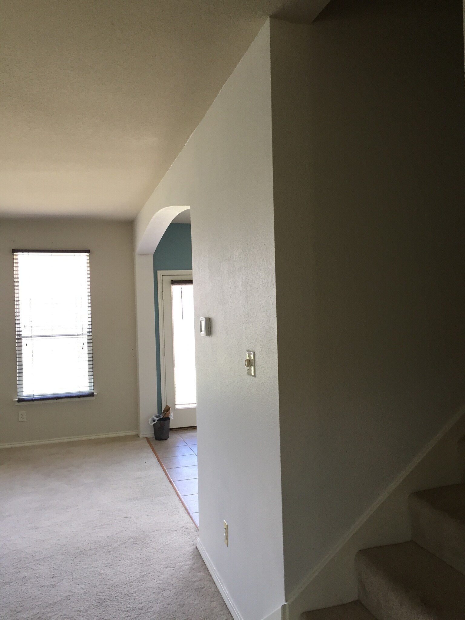 Building Photo - 340 Turquoise Dr