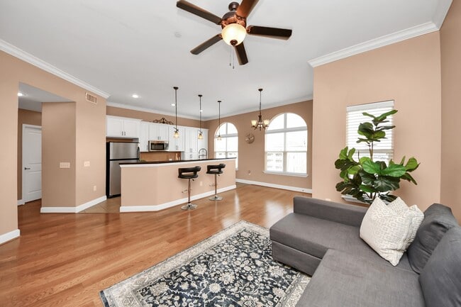 Building Photo - 2203 Dorrington St