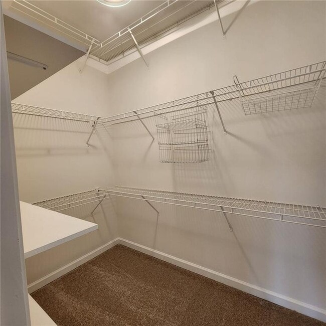 Building Photo - 687 Bonaventure Ave NE