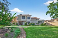 Building Photo - 11504 Village Pl Dr