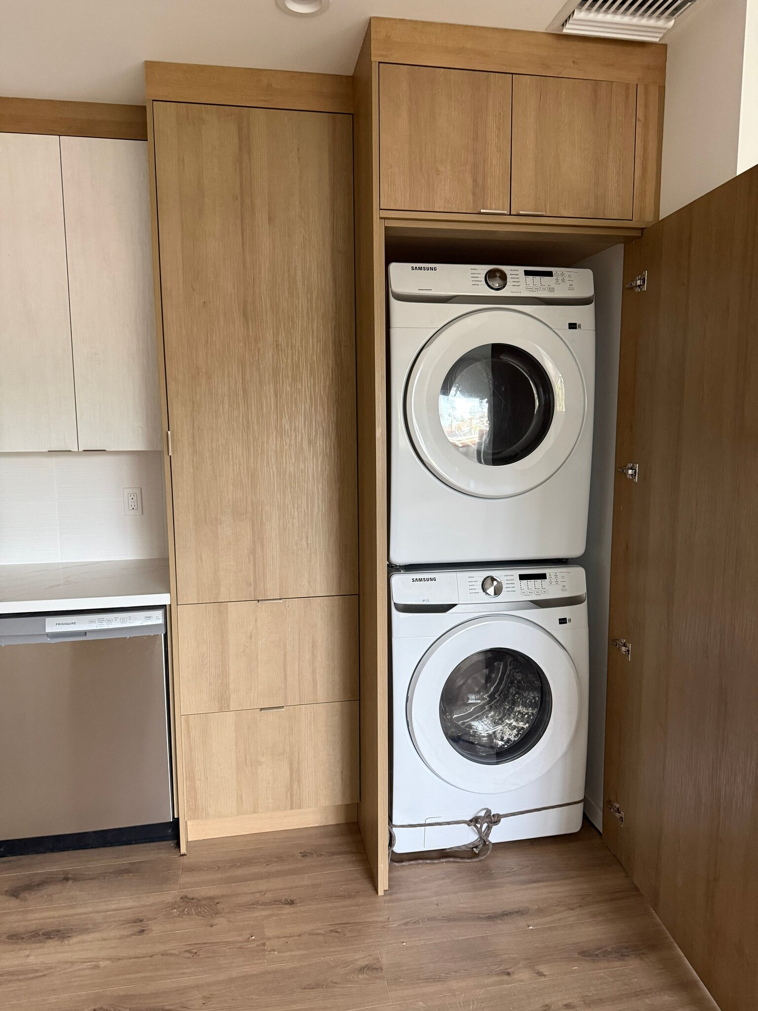 Washer and Dryer - 6259 Riverton Ave