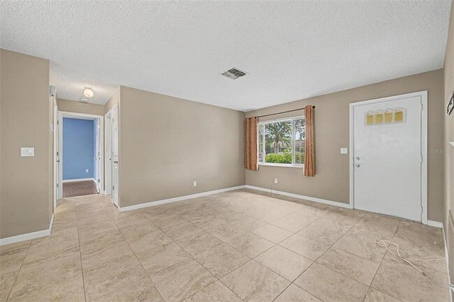 Building Photo - 4212 Gray Squirrel Ln