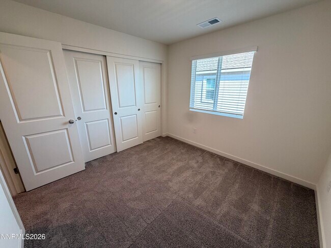Building Photo - 8406 Vermilion Dr