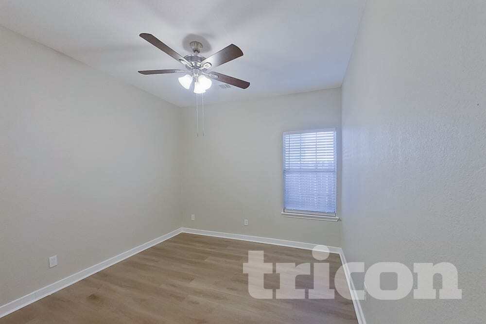 Building Photo - 10224 Long Rifle Dr