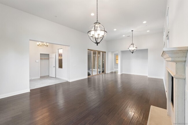Building Photo - 768 Normandy Rd