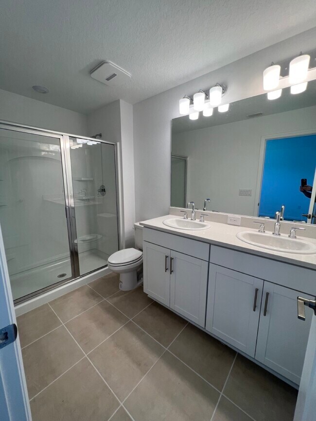 Building Photo - 8549 Lunar Skye St